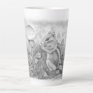 Chipmunk Nibbling Milchtasse