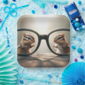 Chipmunks, die durch eine Big Black Brille springe Pappteller (Party)