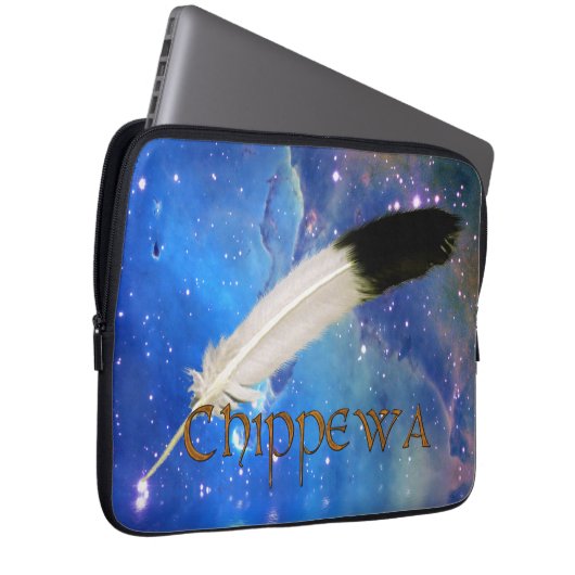 CHIPPEWA Nation & Feather Space Laptop Sleeve (Vorne Rechts)