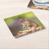 Chipsatz mit Erdnüssen Rechteckiger Pappuntersetzer (angewinkelt)