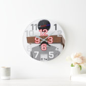 ChiRadioLLC™ wallClock design by www.djelove.com Große Wanduhr (Zuhause)