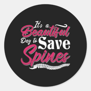 Chiropraktik ist ein wunderschöner Chiropraktor am Runder Aufkleber