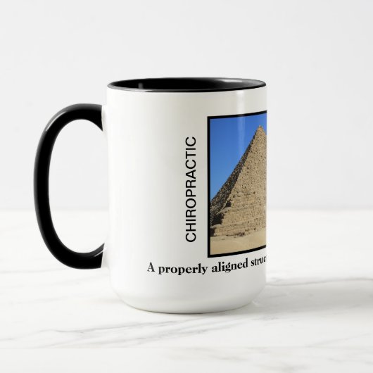 Chiropraktik-Kaffee-Tasse - große Pyramiden von Tasse (Links)