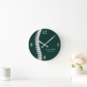 Chiropraktiker Wirbelsäulentherapeut Green Runde Wanduhr (Zuhause)