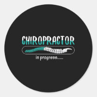 Chiropraktische Chiropraktikerin im Gange Chiro Sp