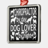Chiropraktor Lieben Hunde Ornament Aus Metall (Links)