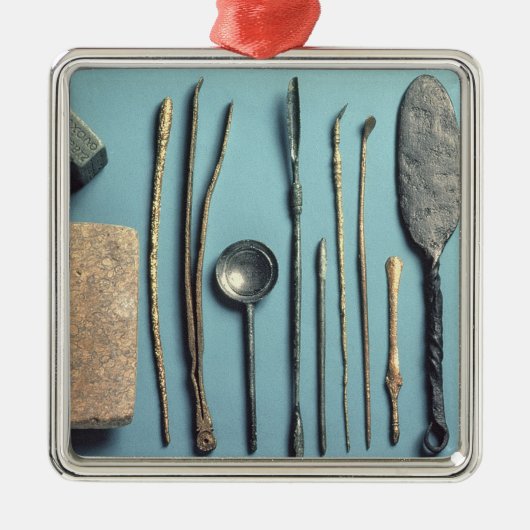 Chirurgische Instrumente Silbernes Ornament (Vorne)