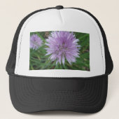 Chive Blossom Truckerkappe (Vorderseite)