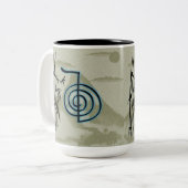 Cho Ku Rei Reiki Berg Zweifarbige Tasse (Vorderseite Links)