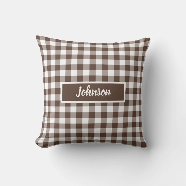 Chocolate Brown Plaid Gingham Customizable Kissen (Vorderseite)