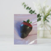 Chocolate Covered Strawberry Postkarte (Stehend Vorderseite)