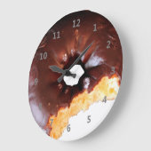 Chocolate Frosted Yellow Cake Donut with Bite Out Große Wanduhr (Winkel)