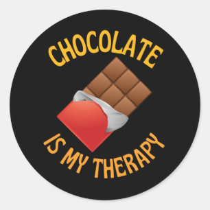 Chocolate Is My Therapy Runder Aufkleber