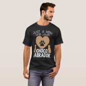 Chocolate Lab Lab Mutter Labrador Retriever T-Shirt (Vorne ganz)