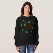 Chocolate Labrador Hat St Patrick S Day Sweatshirt (Vorne ganz)
