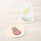 Chocolate Pineapple with Pink Heart Getränkeuntersetzer (Seite)