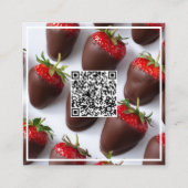 Chocolate Strawberries Custom QR Quadratische Visitenkarte (Vorderseite)