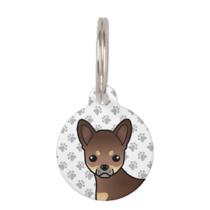 Chocolate und brauner glatthaariger Chihuahua-Hund Haustiermarke