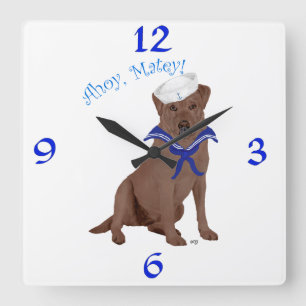 Chocolatebrauner Labrador Retriever Quadratische Wanduhr