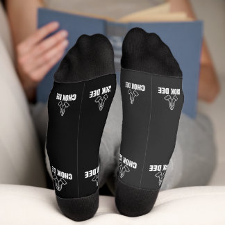 Chok Dee, Viel Glück Muay Thai Themed Crew Socks Socken