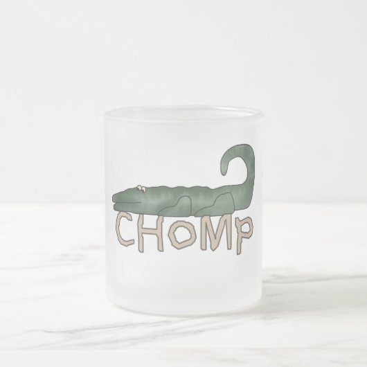 Chomp Alligatort-shirts und -geschenke Mattglastasse (Mittel)