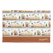 Choo Choo Zugmuster Vorname Kleines Kind Kissenbezug (Rückseite)