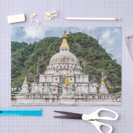 Chorten Kora - Ostbhutan, Himalaya, Asien Seidenpapier (Handwerk)