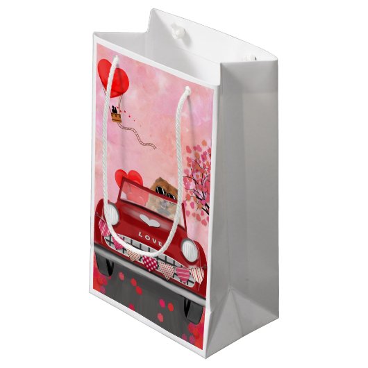 Chow Chow Chow Dog Driving Car mit Herz Valentin Kleine Geschenktüte (Vorderseite Schrägansicht)