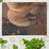 Chow Chow Chow im Herbst Leaves Inspiriert Geschirrtuch (Gefaltet)