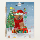 Chow Chow Hund im Schnee mit Weihnachtsgeschenke Planer (Vorderseite)