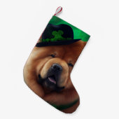 Chow Chow Hund in St. Patrick's Day Dress Kleiner Weihnachtsstrumpf (Vorderansicht (hängend))
