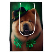 Chow Chow Hund in St. Patrick's Day Dress Mittlere Geschenktüte (Rückseite)