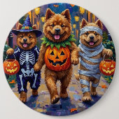 Chow Chow Hunde Trick-oder-Treating Halloween-Kost Button (Vorderseite)