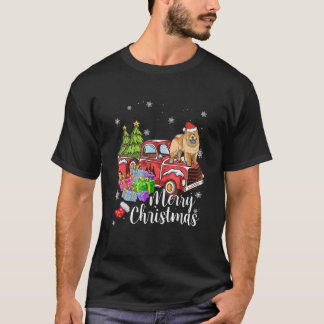 Chow Chow Riding Red Truck Xmas Frohe Weihnachten T-Shirt