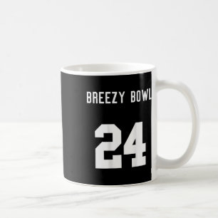 Chris Breezy 24 auf dem Rücken Kaffeetasse