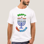 Chrismukkah Weihnachtsmannmütze Menorah T - Shirt<br><div class="desc">Der Begriff "Chrismukka" begann 2003 in einer Fernsehsendung namens "The O.C.". Es kann interpretiert werden als (1) die Mischung von Weihnachten und Hanukkah während der Ferienzeit in den Zuhause, wo man jüdisch und einer von Christlich protestantischem Glauben ist. Es ist eine Möglichkeit, beide Seiten einer Zweireligionsfamilie zu feiern und Gefühle...</div>