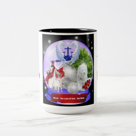 Christ das Lamm hat die Tasse des Kaffees aufgewor (Mittel)