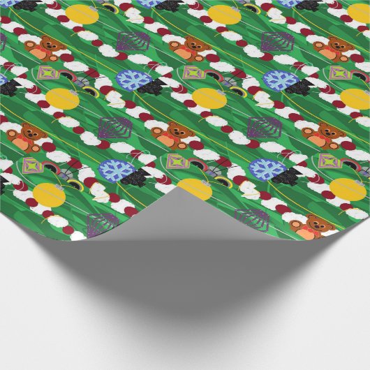 Christbaum Popcorn Cranberries in Ornamenten Geschenkpapier (Ecke)