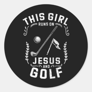 Christlich Dieses Mädchen läuft auf Jesus und Golf Runder Aufkleber