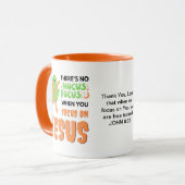 Christlich NO HOCUS POCUS Halloween Tasse (Vorderseite Links)