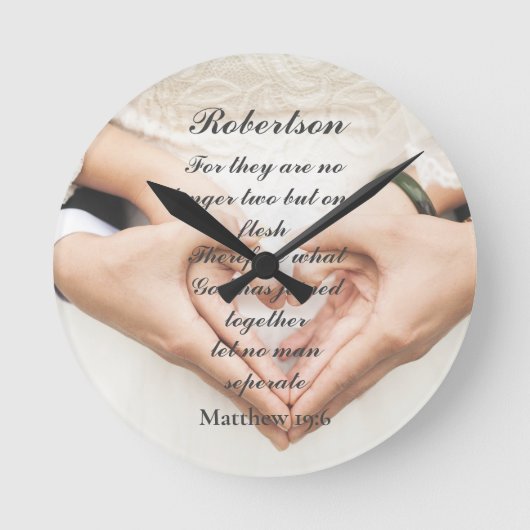 Christlich Scripture Wedding Foto Runde Wanduhr (Vorderseite)
