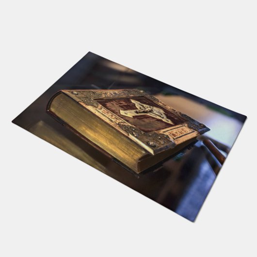 Christliche Antike Bibel Fußmatte (Schrägansicht)