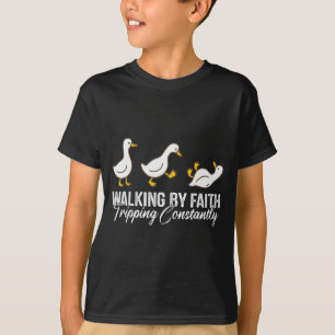 Christliche Gans geht auf Glauben stolpernd konsta T-Shirt