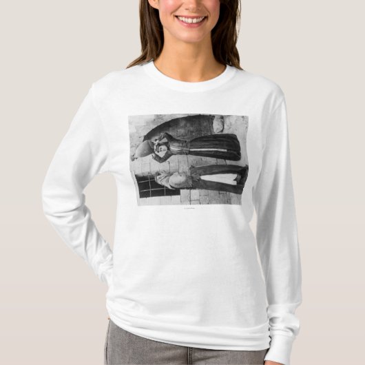 Christliche Mädchen mit Wasser-Krug in Nazaret T-Shirt (Vorderseite)