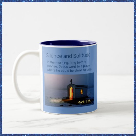 Christliche Stille und Tasse der Kapelle