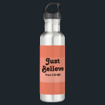 Christlicher Glaube glaubt Bibel Verse Lachs Edelstahlflasche<br><div class="desc">Diese niedliche Wasserflasche enthält Lachs und orangefarbene Streifen sowie einen Bibelvers aus dem Evangelium der Mark.</div>