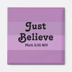 Christlicher Glaube glaubt Bibelverse Lila Magnet