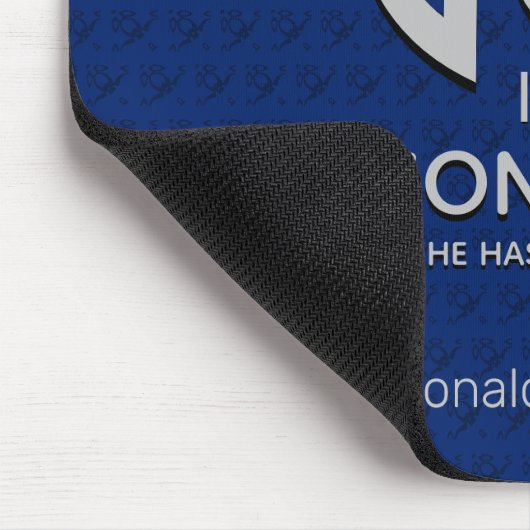 Christlicher Personalisierter GOTT IST IN KONTROLL Mousepad (Ecke)