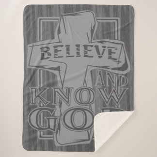 Christliches Christkreuz im Steingrauen T - Shirt Sherpadecke