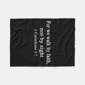 Christliches T-Shirt Gehe im Glauben und nicht im Fleecedecke (Vorderseite (Horizontal))